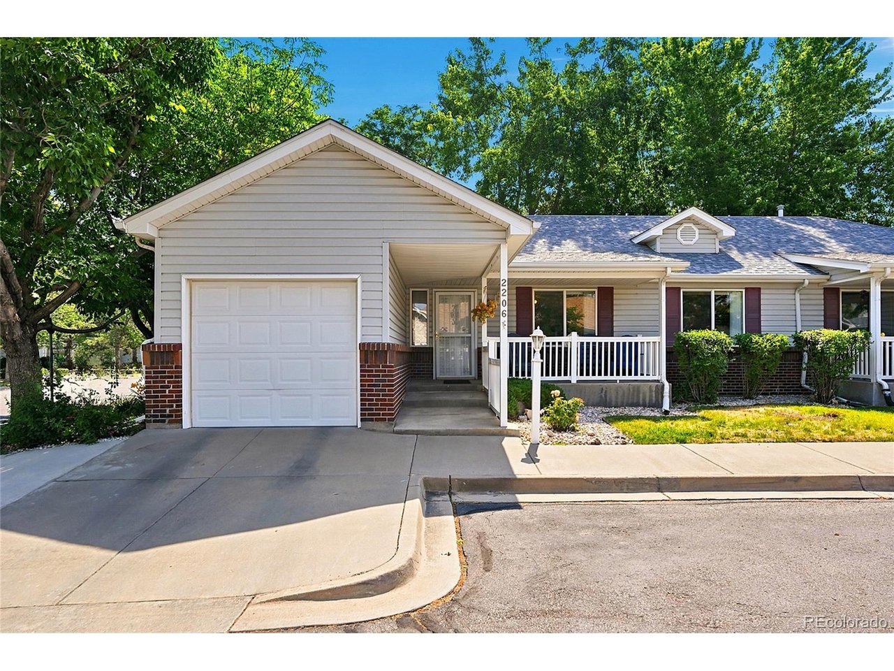 Photo of 2206 S Iola St Aurora CO 80014
