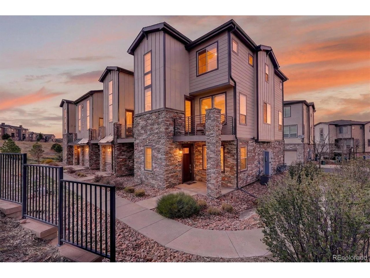 Photo of 1592 Castle Creek Cir Castle Rock CO 80104