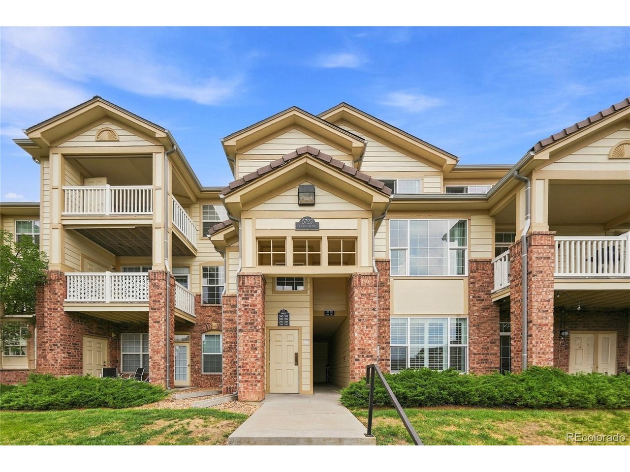 Photo of 5723 N Gibralter Way #4-102 Aurora CO 80019