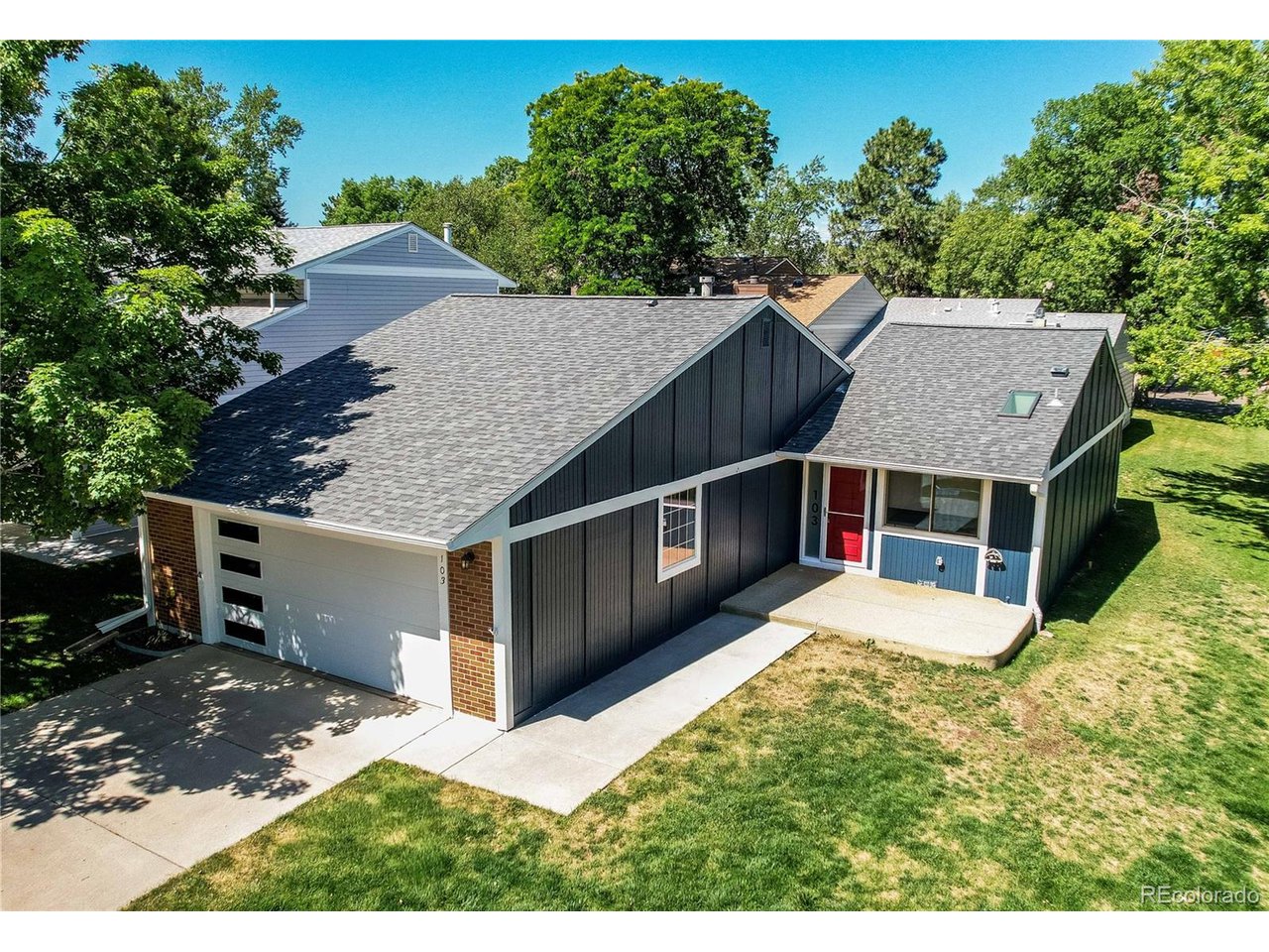 Photo of 103 S Vance Ct Denver CO 80226