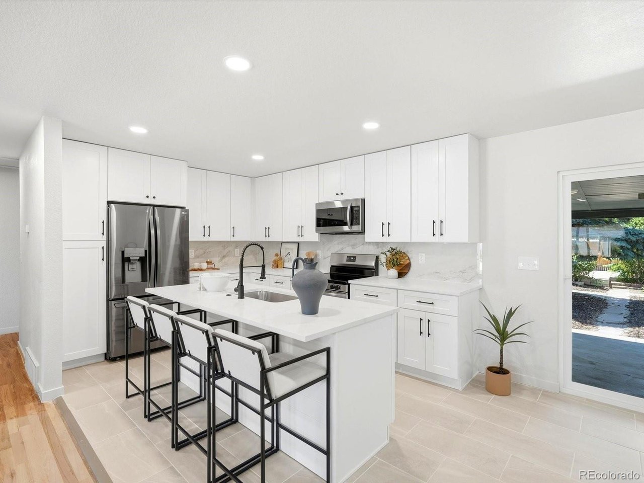 Photo of 47 N Zenobia St Denver CO 80219