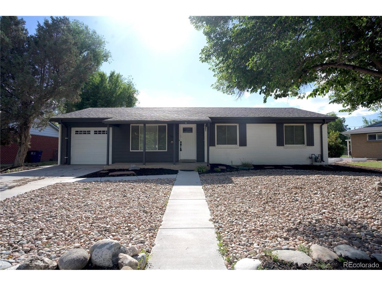 Photo of 647 S Jasmine Way Denver CO 80224