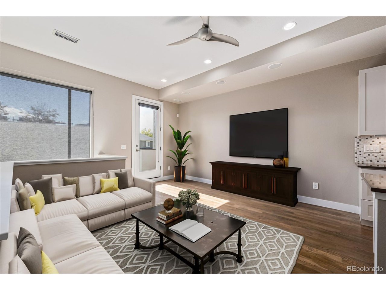 Photo of 3265 W 17th Ave Denver CO 80204