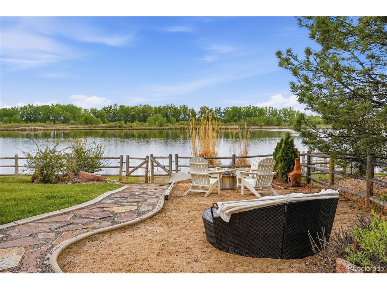 Photo of 1744 Edgewater Pl Longmont CO 80504