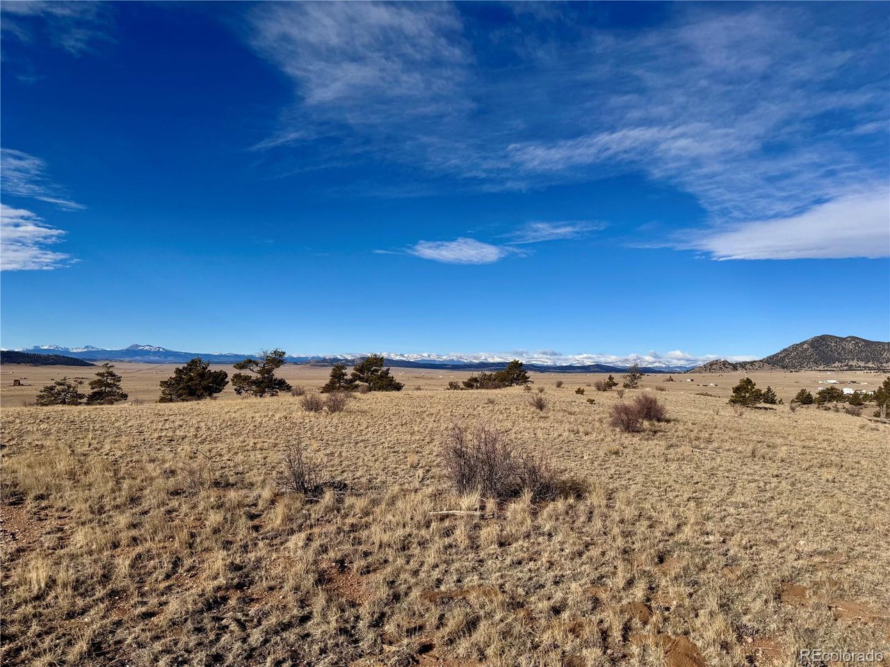 Photo of 10620 Routt Rd Lake George CO 80449