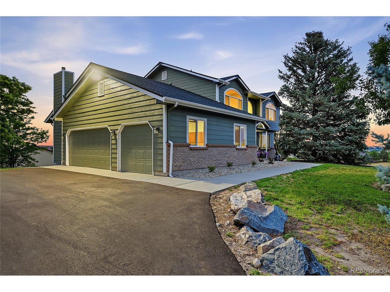 Photo of 21879 E Davies Cir Aurora CO 80016