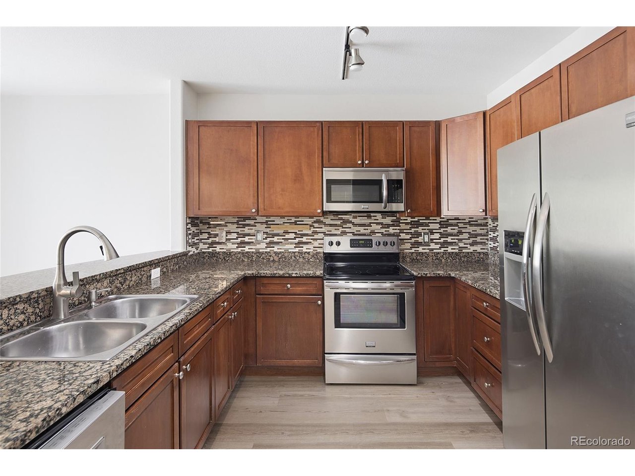 Photo of 9079 E Panorama Cir #413 Englewood CO 80112