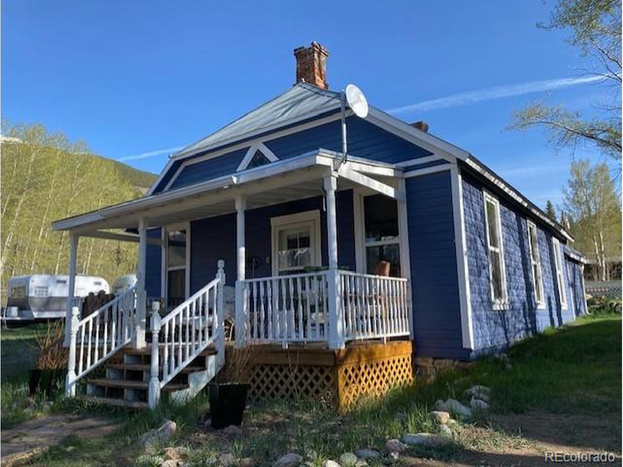 Photo of 149 Lang St Twin Lakes CO 81251