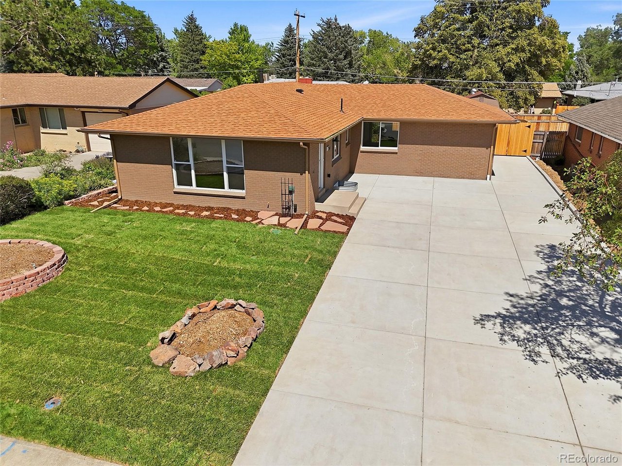 Photo of 350 Jade St Broomfield CO 80020