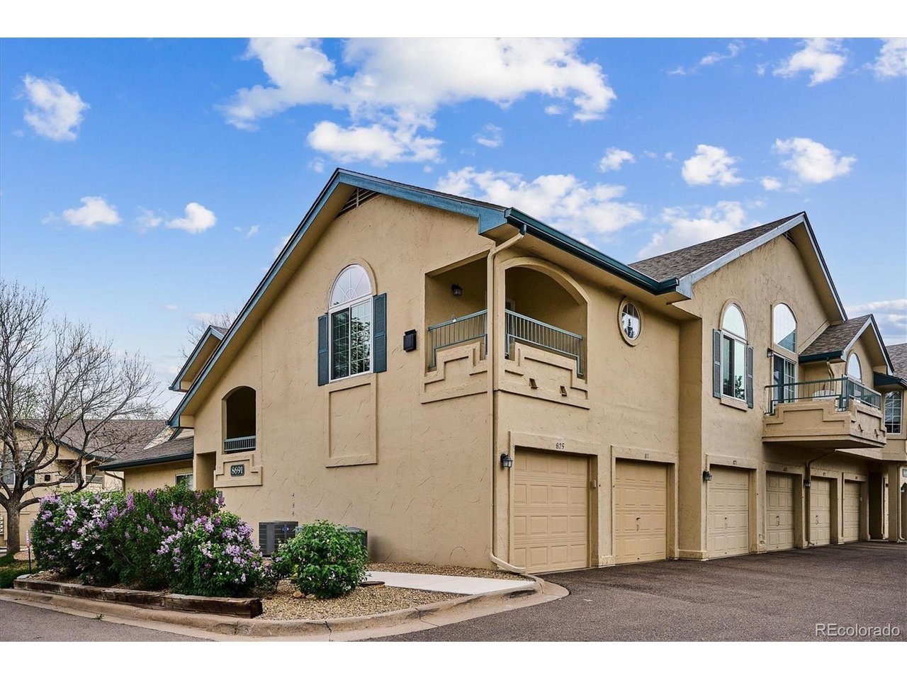 Photo of 8691 E Dry Creek Rd #825 Englewood CO 80112