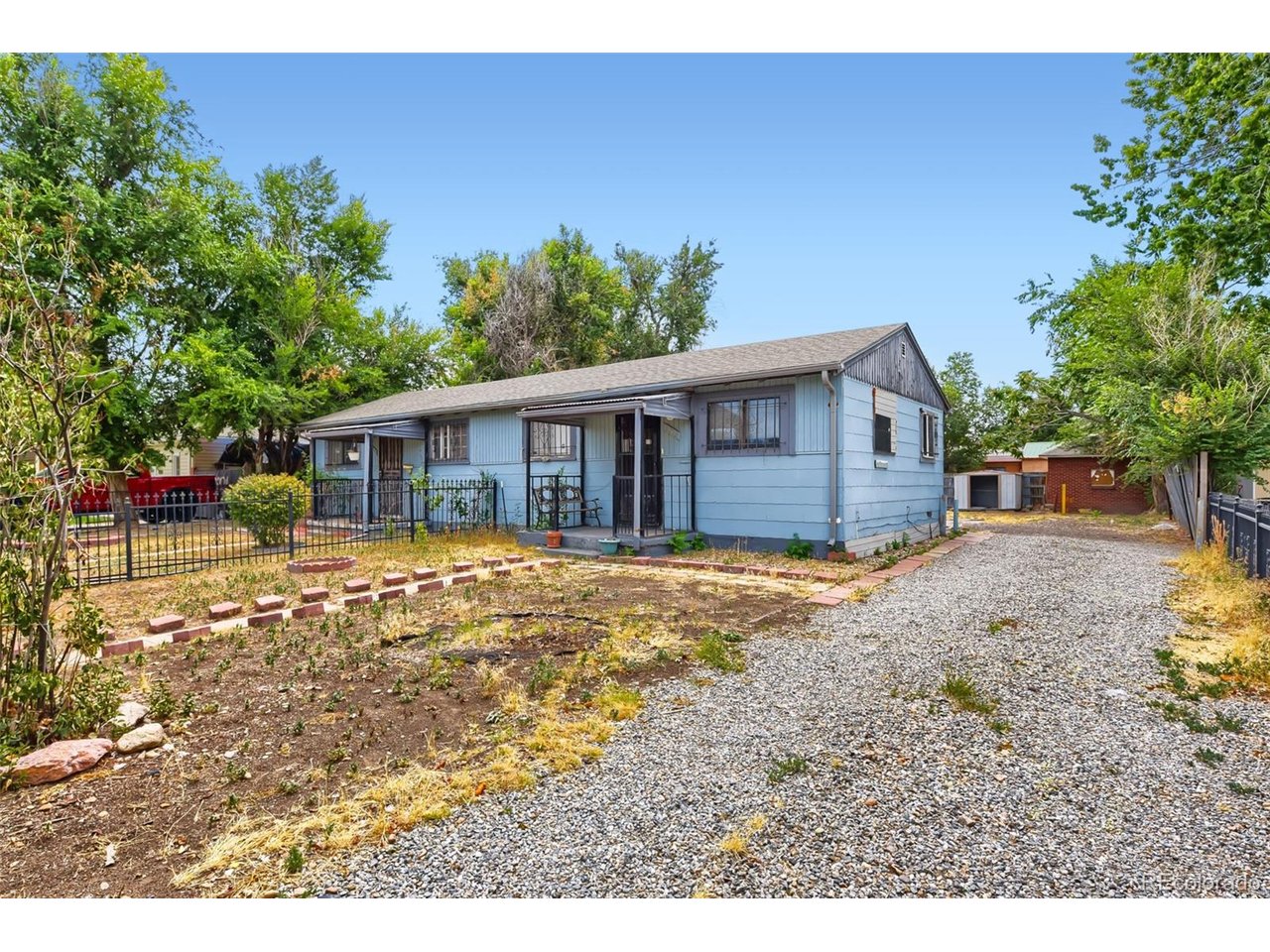 Photo of 1544 W Cedar Ave Denver CO 80223
