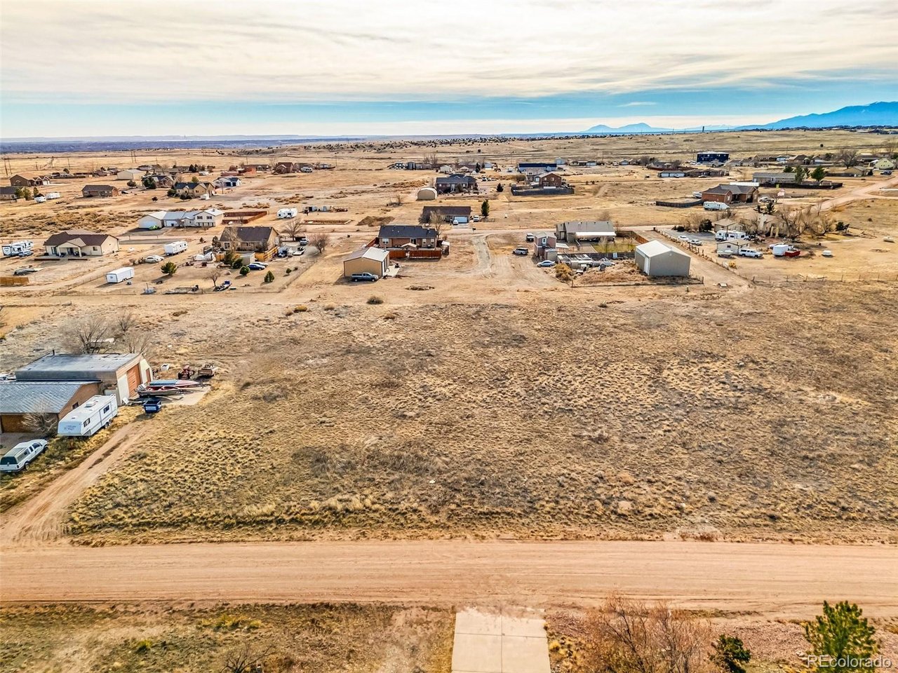 Photo of 872 E Waverly Dr Pueblo CO 81007