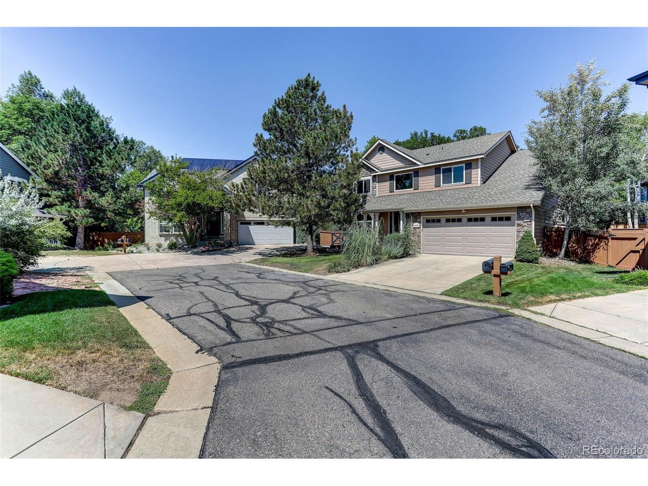 Photo of 16392 E Hialeah Dr Centennial CO 80015