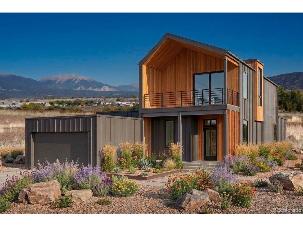 Photo of 916 Crestone Ave Salida CO 81201