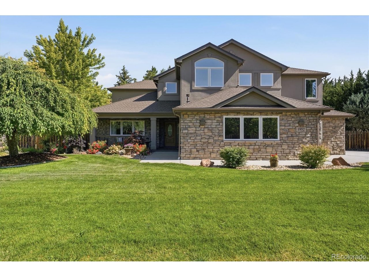 Photo of 1952 Amethyst Dr Longmont CO 80504