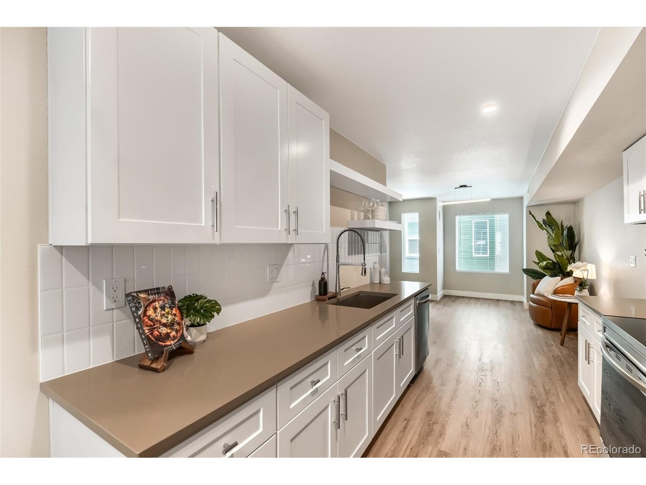 Photo of 1652 N Lafayette St #2 Denver CO 80218