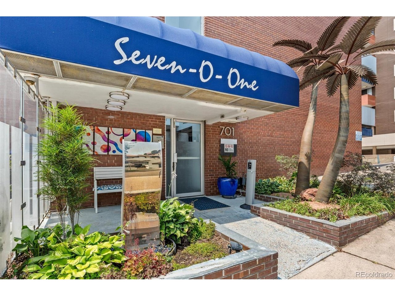 Photo of 701 N Pearl St #304 Denver CO 80203