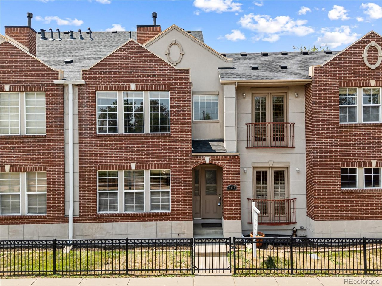 Photo of 2353 N Washington St Denver CO 80205