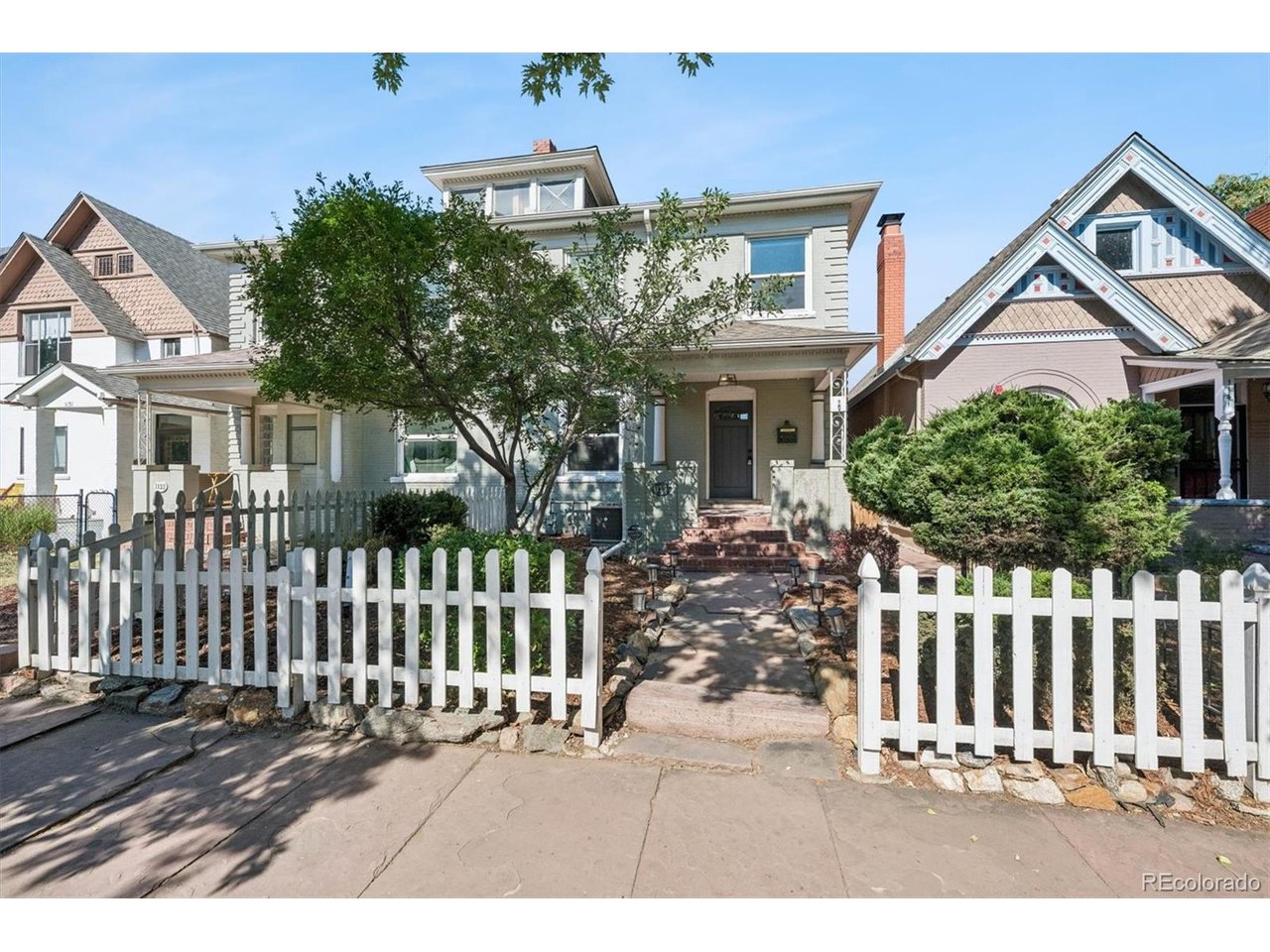 Photo of 1139 N Downing St Denver CO 80218