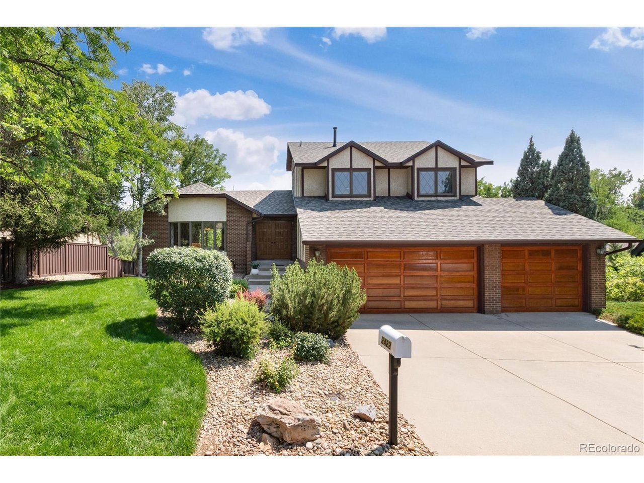 Photo of 2422 W Arapahoe Ct Littleton CO 80120