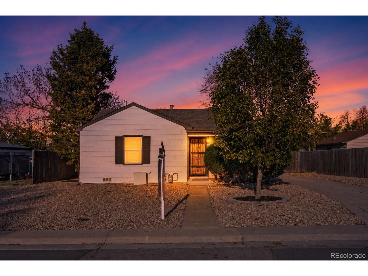 Photo of 2060 S Knox Ct Denver CO 80219