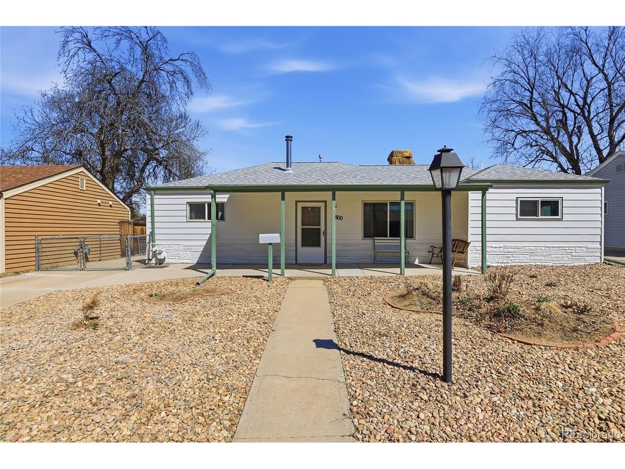 Photo of 800 Vaughn St Aurora CO 80011