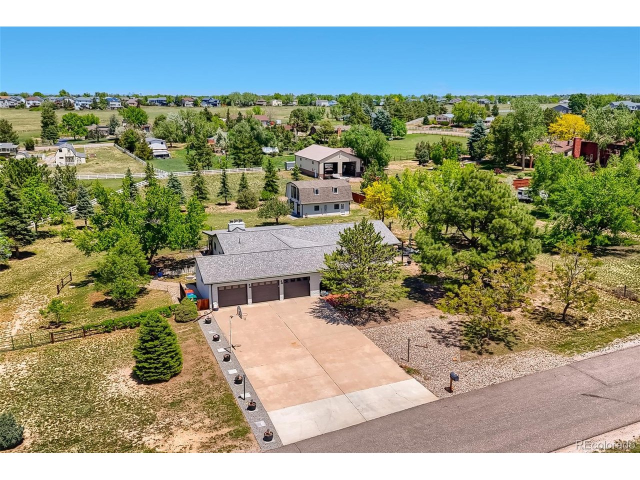 Photo of 7155 W Montview Ln Littleton CO 80125