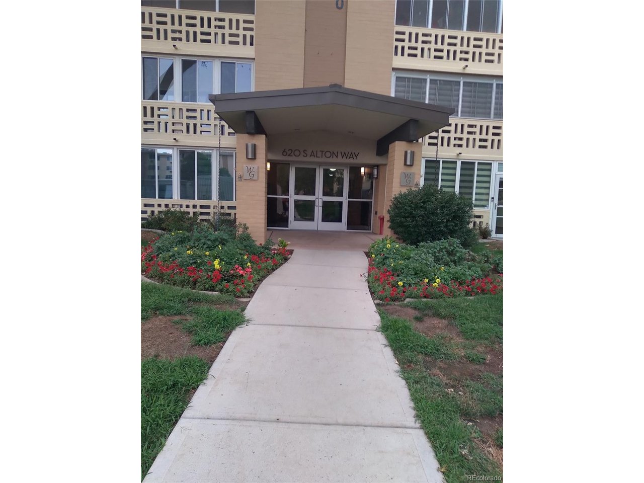 Photo of 620 ALTON Way #1A Denver CO 80247