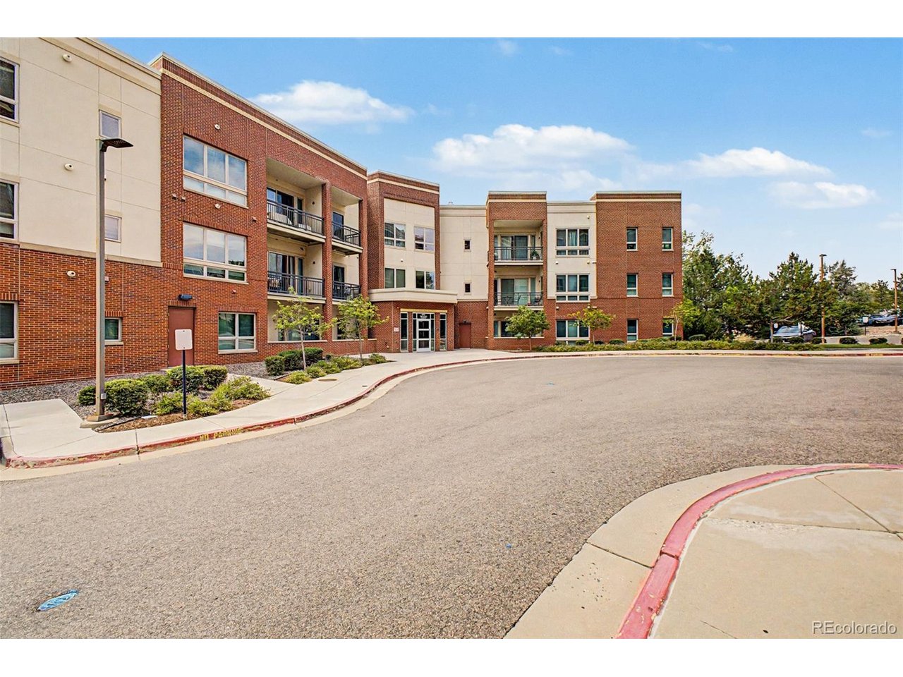 Photo of 4885 S Monaco St #201 Denver CO 80237