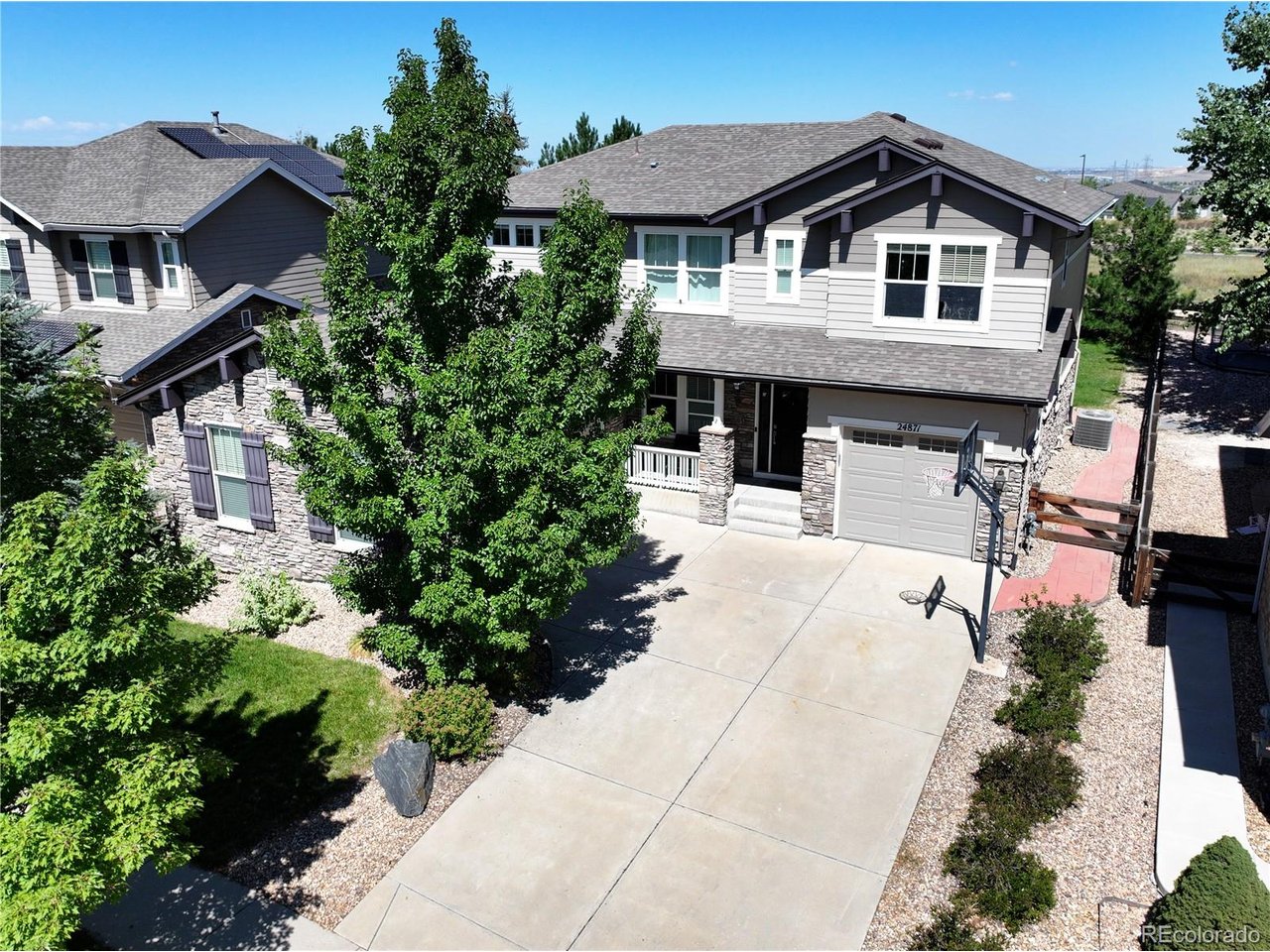 Photo of 24871 E Ontario Dr Aurora CO 80016