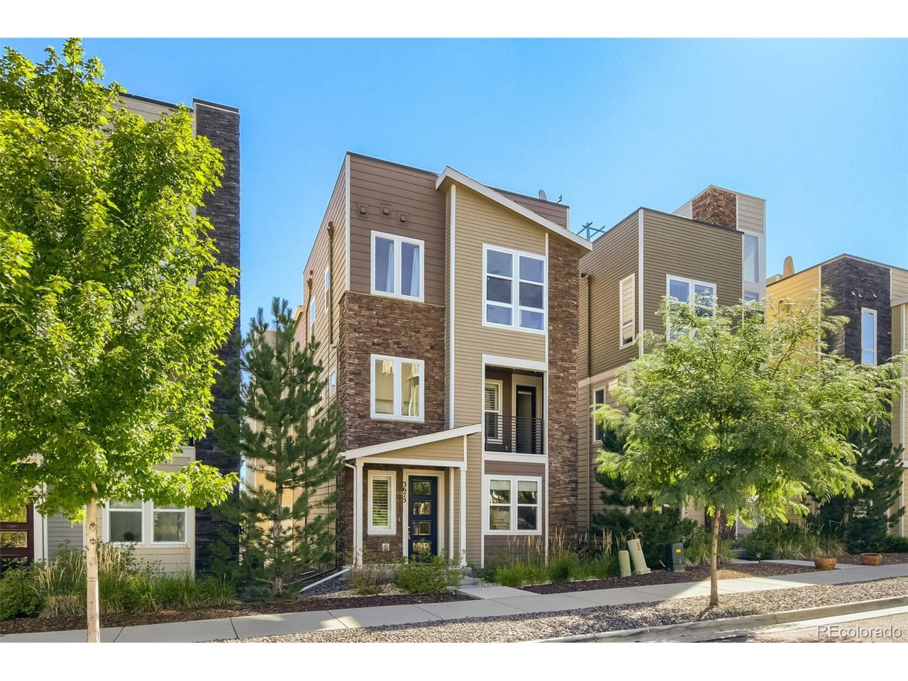 Photo of 3675 Penang Dr Castle Rock CO 80109