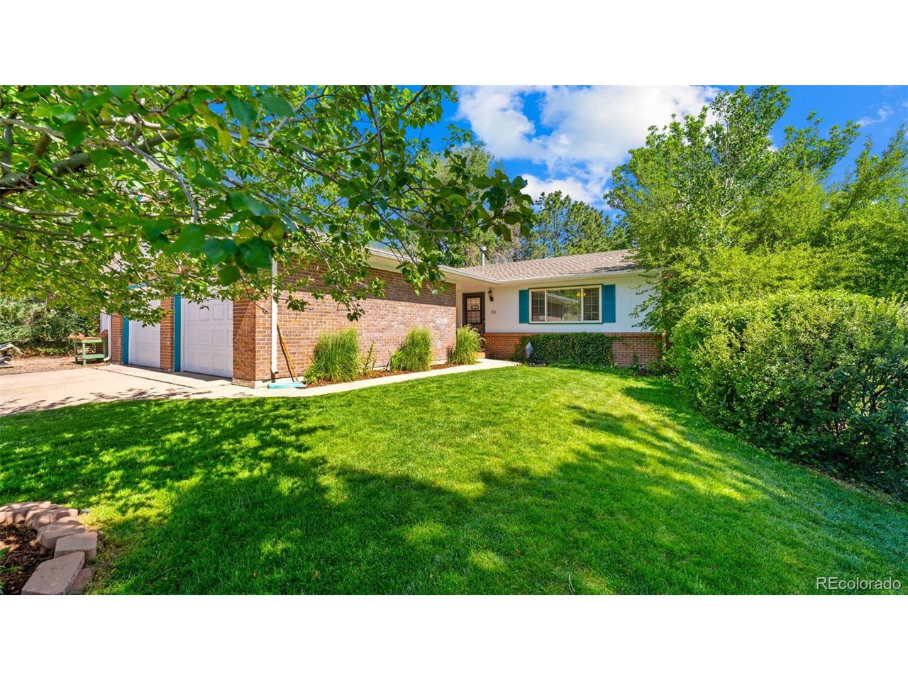 Photo of 212 Burgess Dr Castle Rock CO 80104