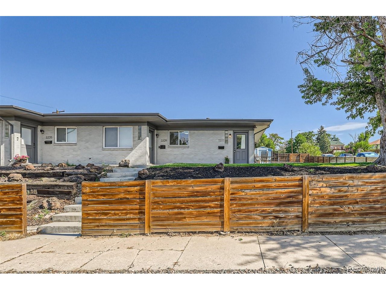 Photo of 3233 E 33rd Ave Denver CO 80205