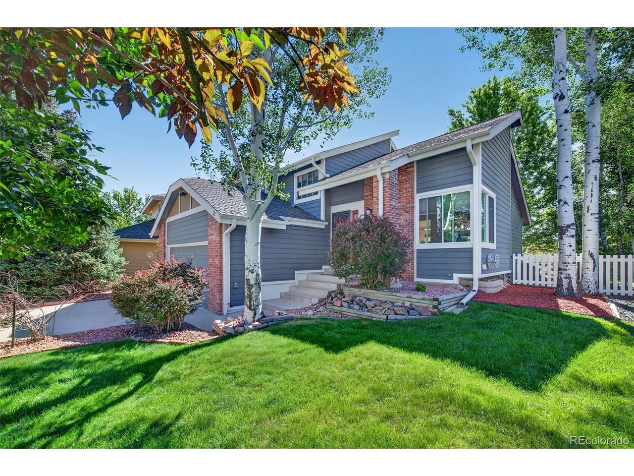 Photo of 22 Manzanita Littleton CO 80127