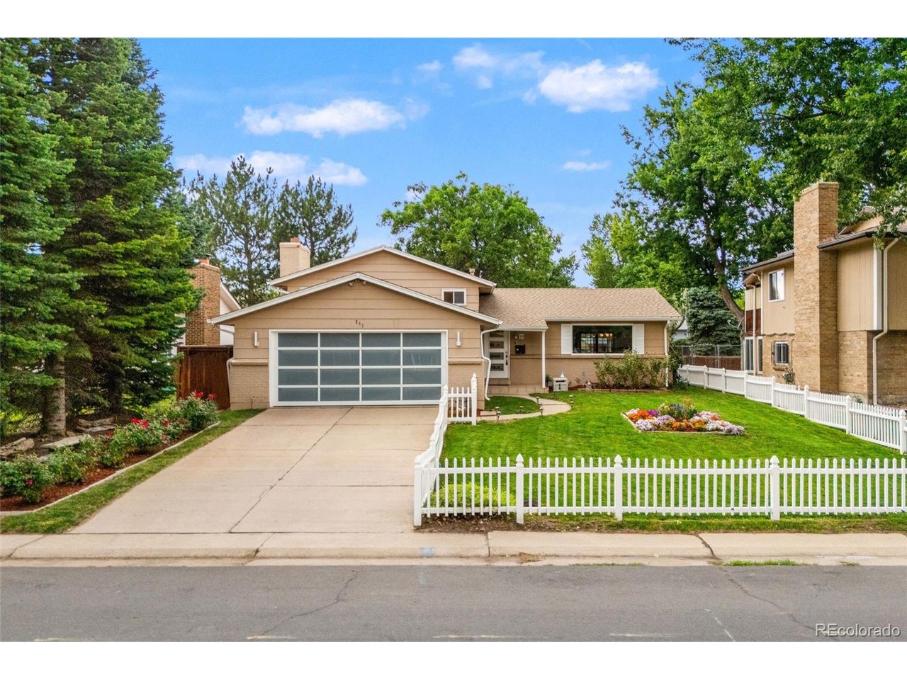 Photo of 341 S Krameria St Denver CO 80224