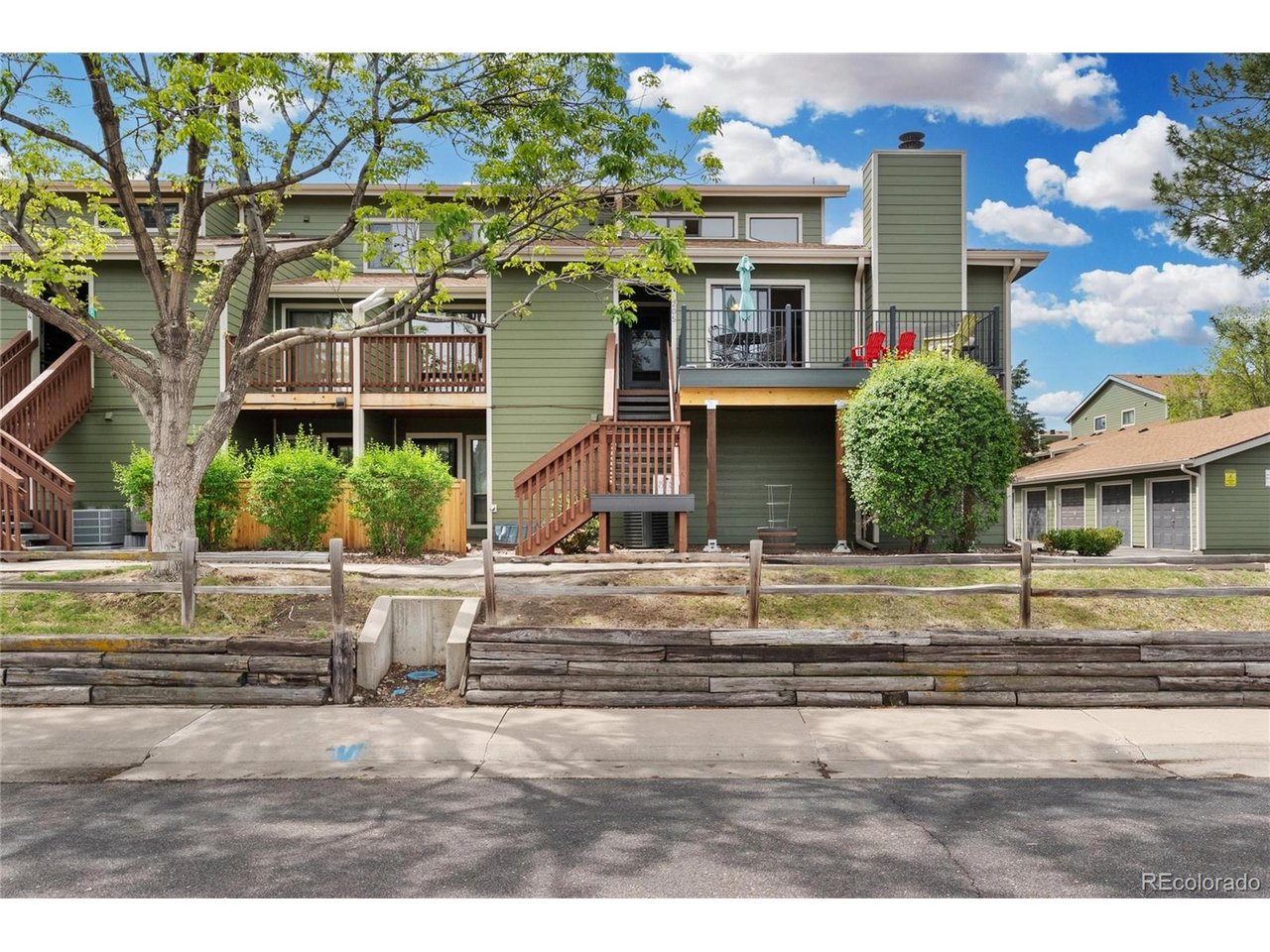 Photo of 540 S Forest St #3-205 Denver CO 80246