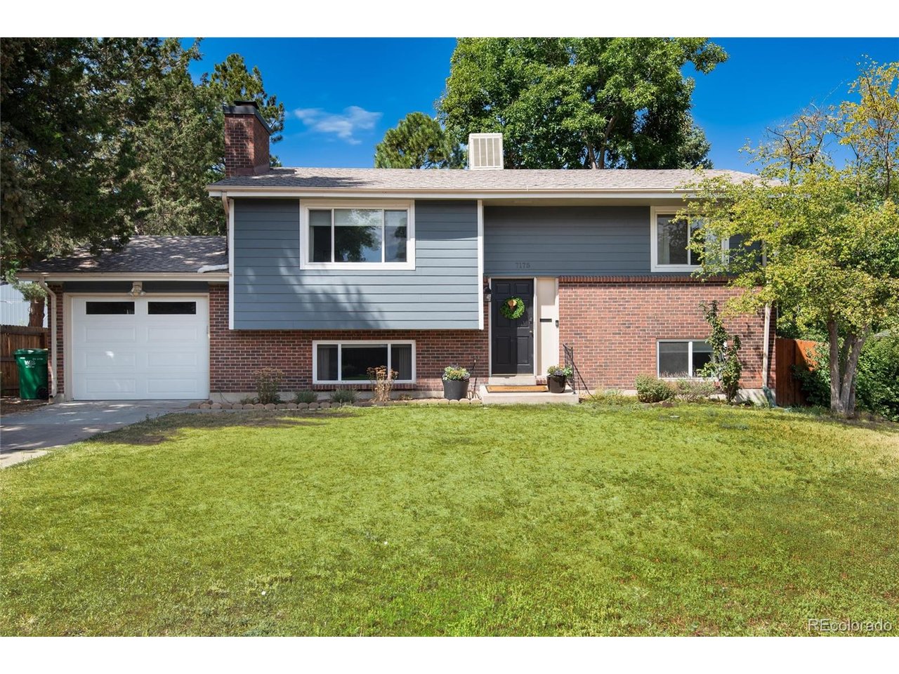 Photo of 7175 S Penrose Ct Centennial CO 80122