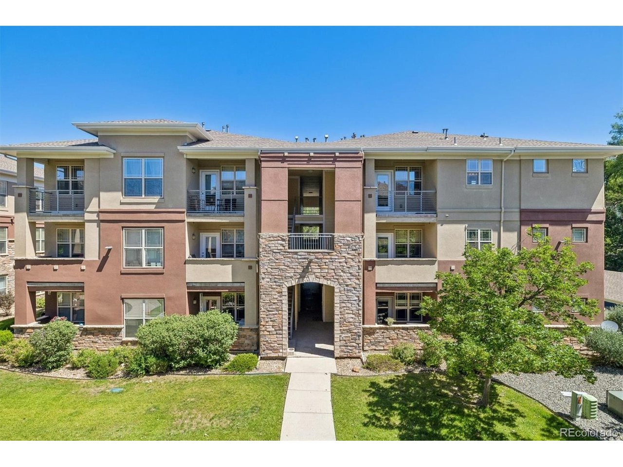 Photo of 8073 W 51st Pl #302 Arvada CO 80002