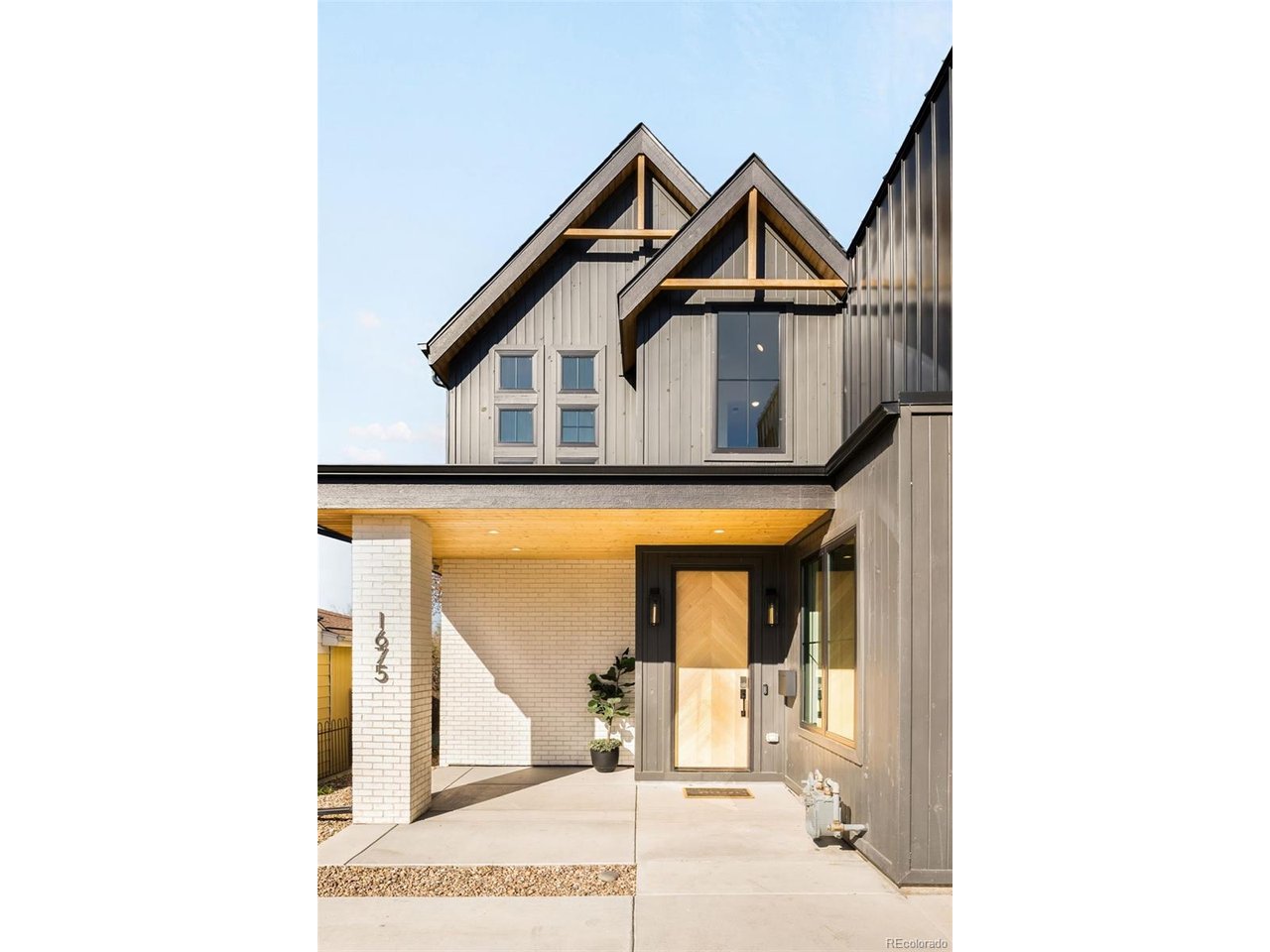 Photo of 1675 S Steele St Denver CO 80210