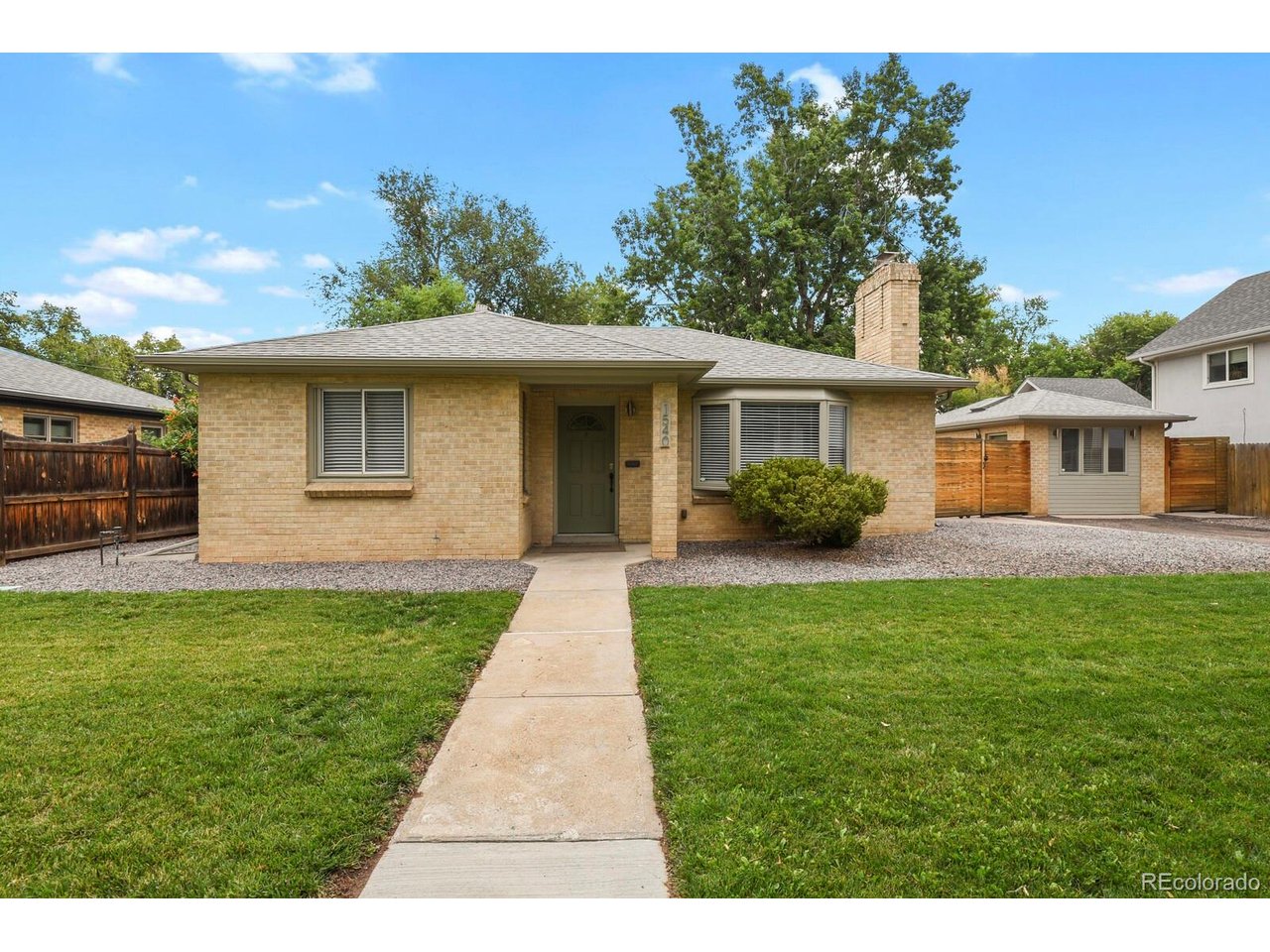Photo of 1540 Niagara St Denver CO 80220