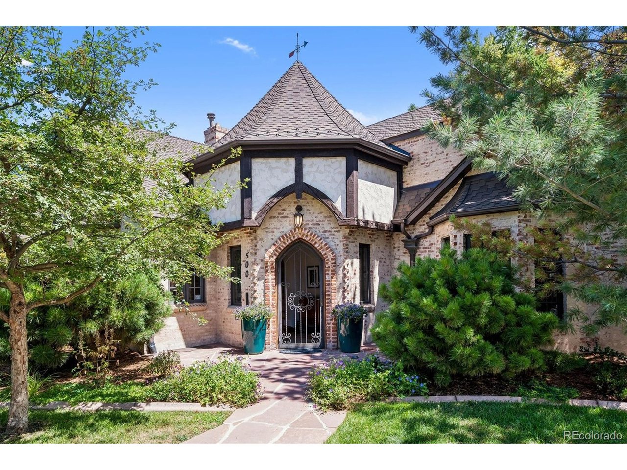 Photo of 500 Bellaire St Denver CO 80220