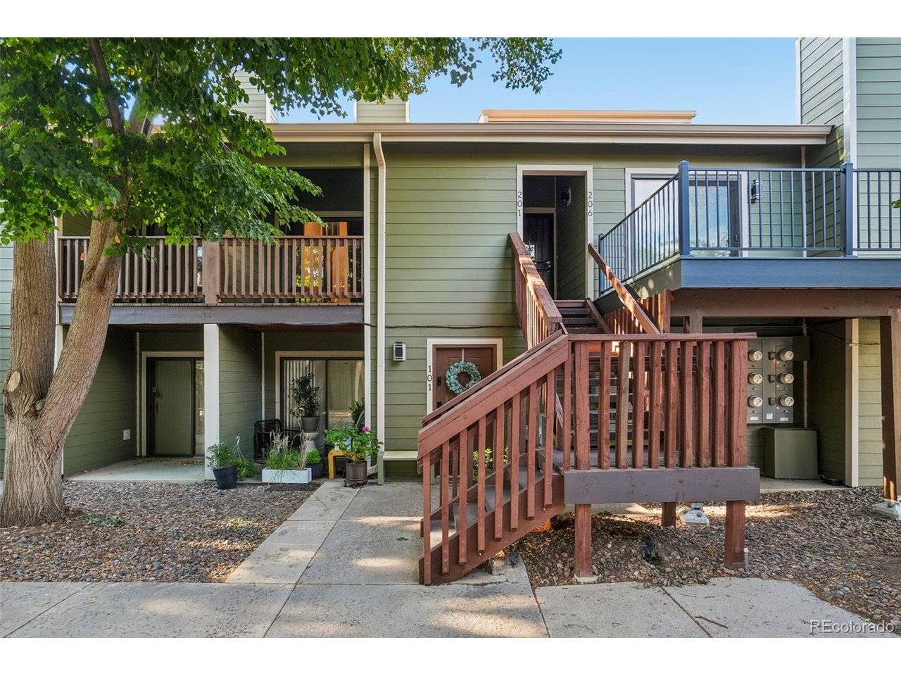 Photo of 540 S Forest St #1-1-201 Denver CO 80246
