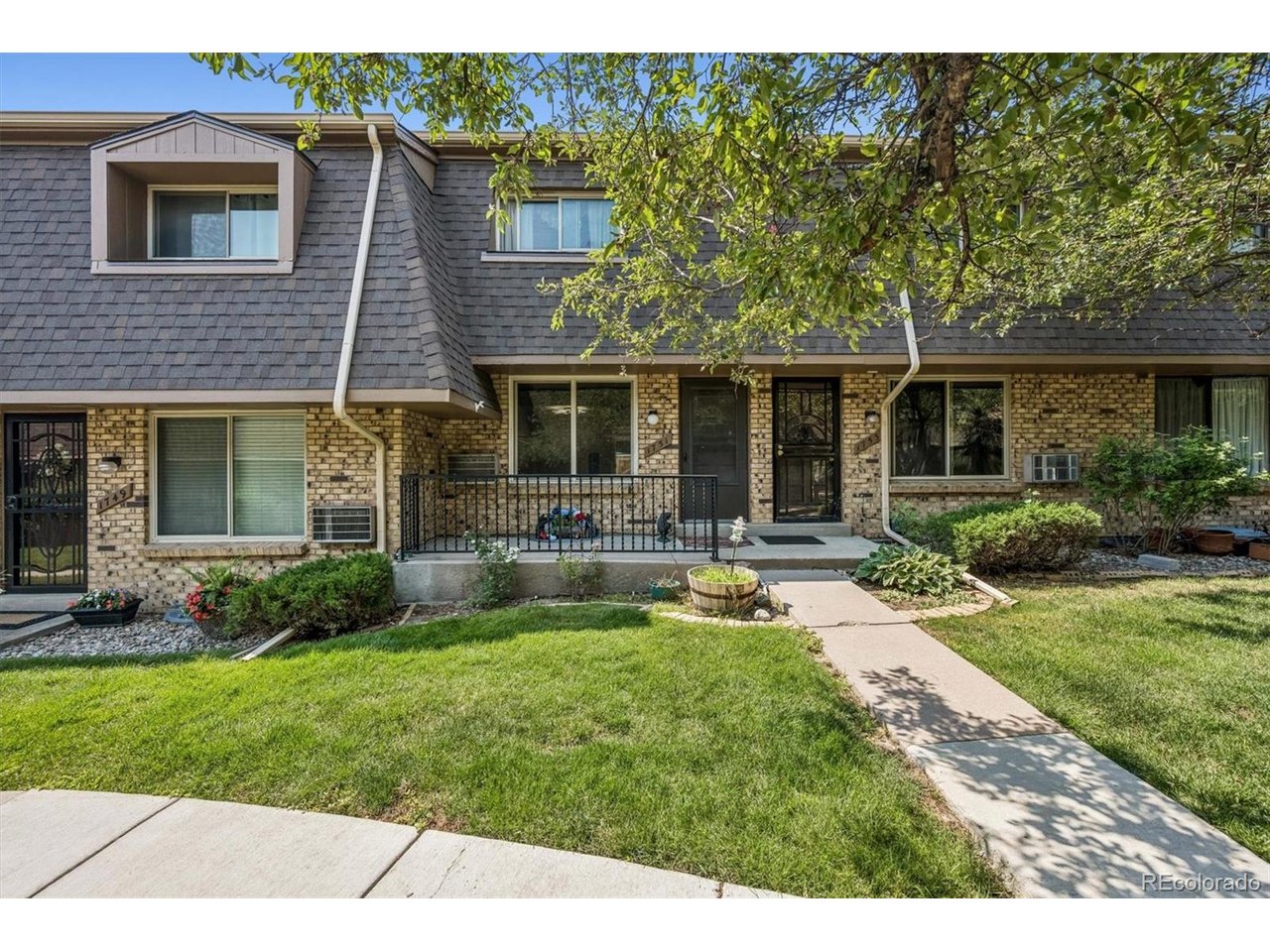 Photo of 1751 Quail St Lakewood CO 80215