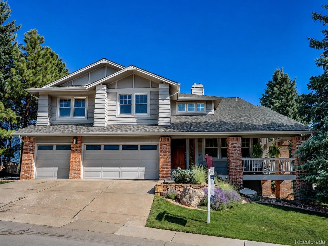 Photo of 19 Amaranth Dr Littleton CO 80127