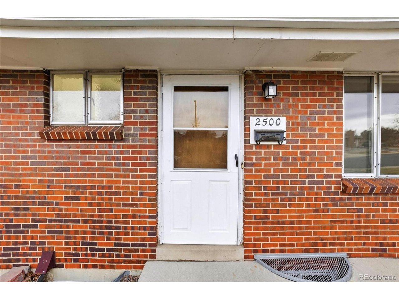 Photo of 2500 Westchester Dr Denver CO 80221