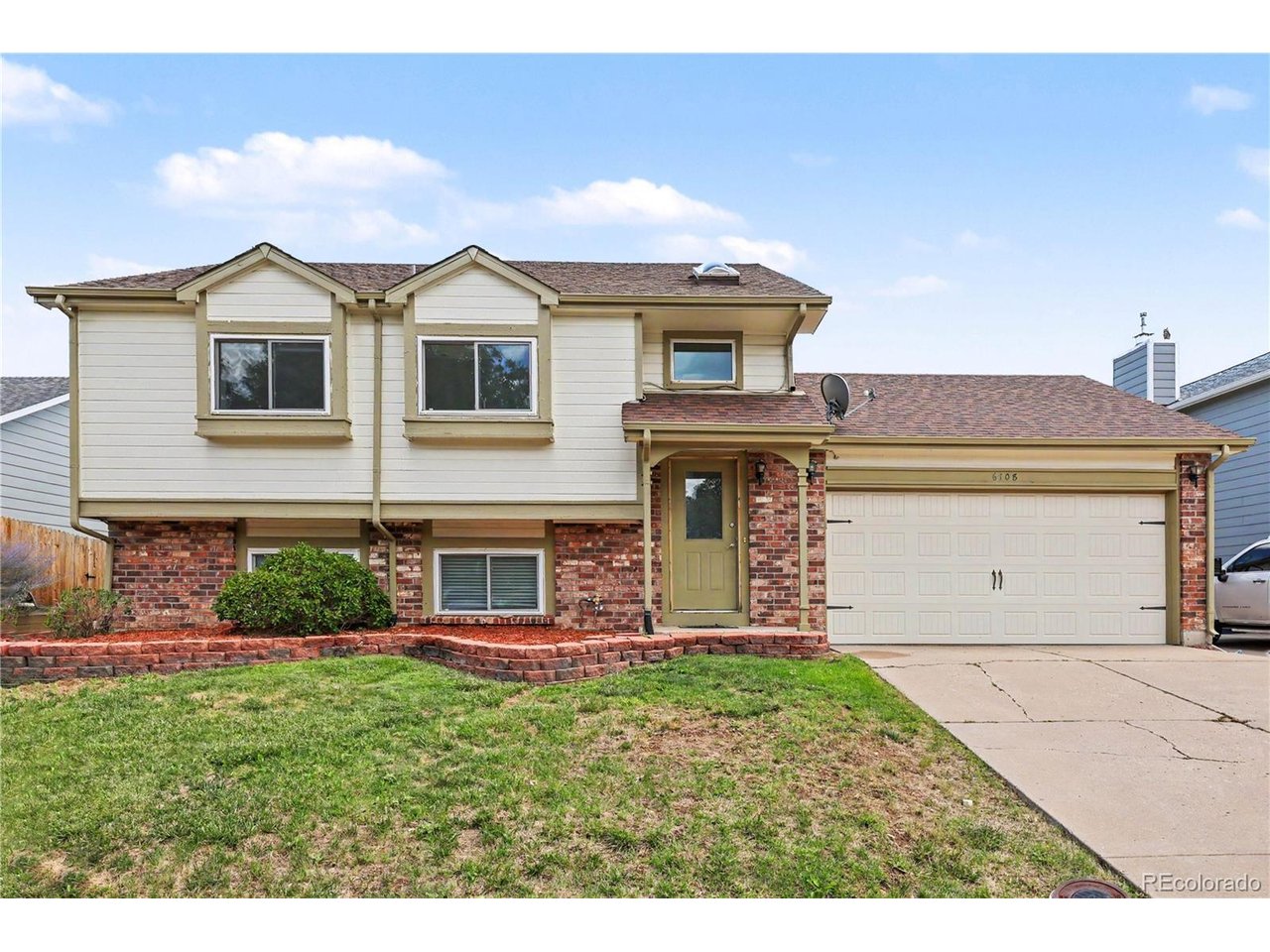 Photo of 6108 S Swadley Way Littleton CO 80127
