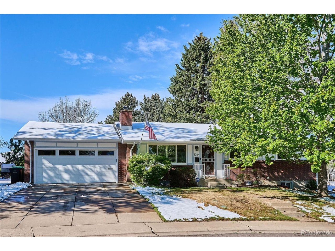 Photo of 8264 E Kenyon Dr Denver CO 80237