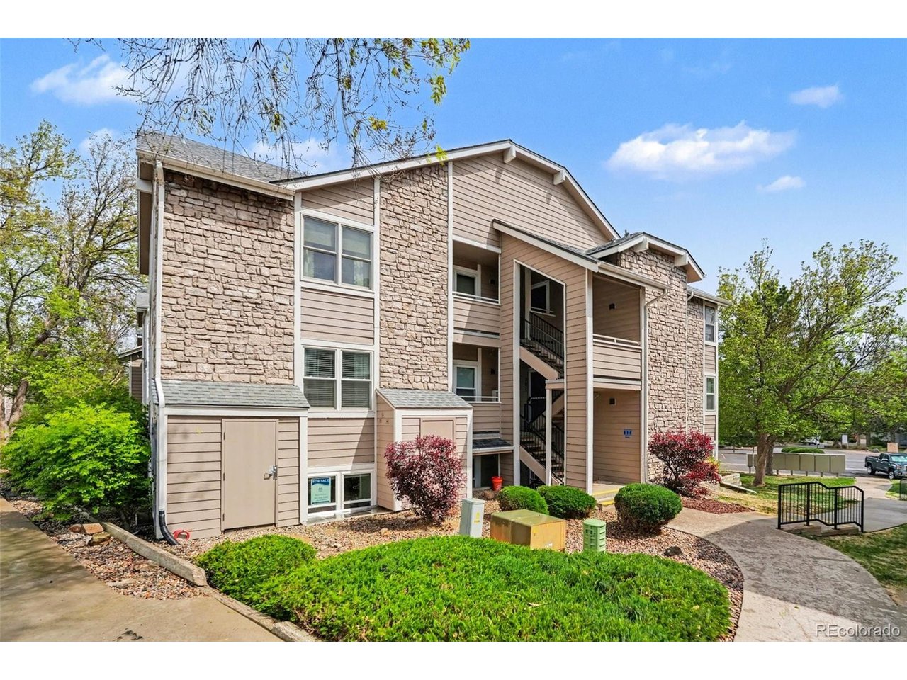 Photo of 8376 S Upham Way #B-108 Littleton CO 80128