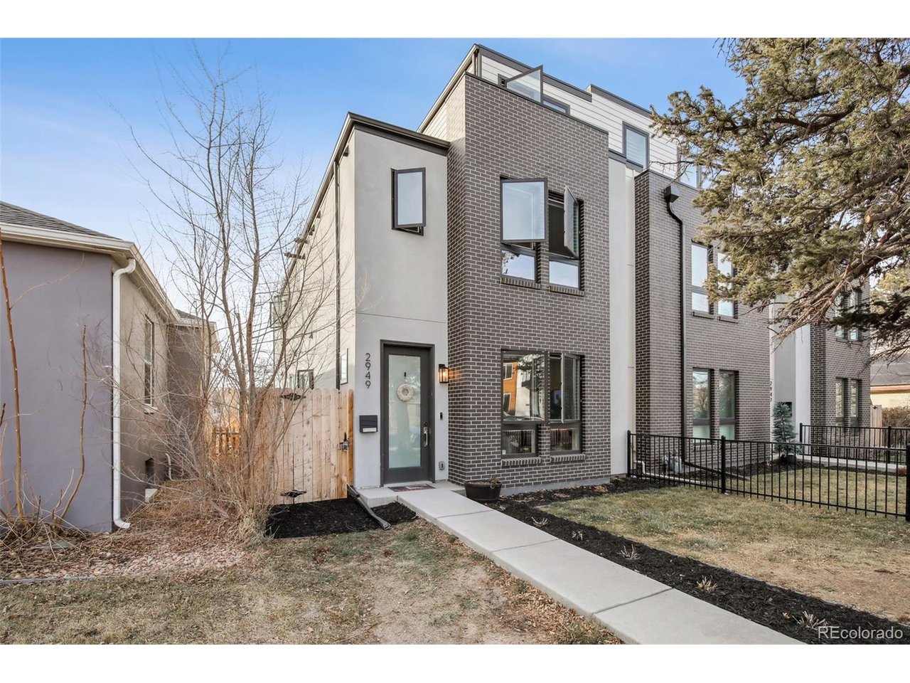 Photo of 2949 S Elati St Englewood CO 80110