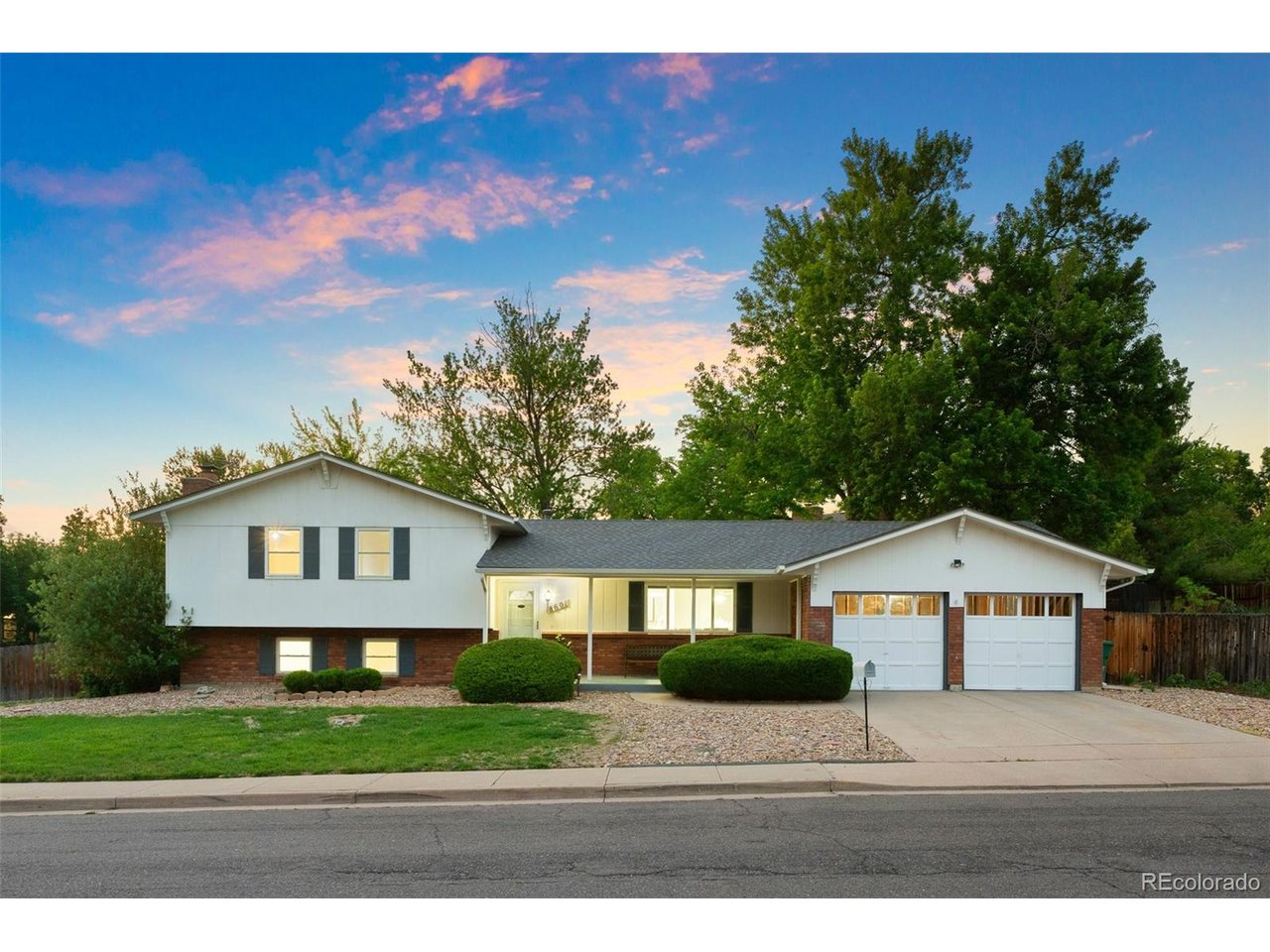 Photo of 8601 E Layton Ave Denver CO 80237